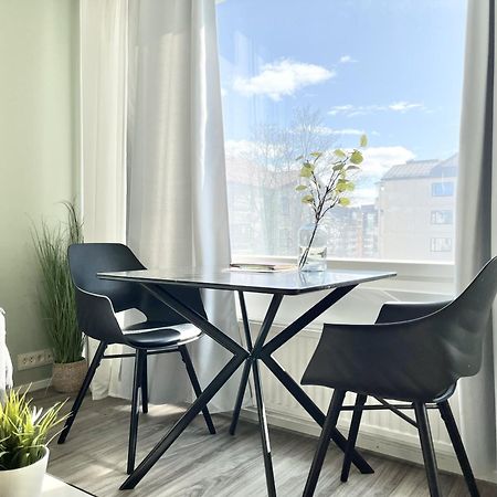 Tammer Huoneistot - City Suite 1 - Sauna, Balcony & Free Parking Тампере Екстер'єр фото